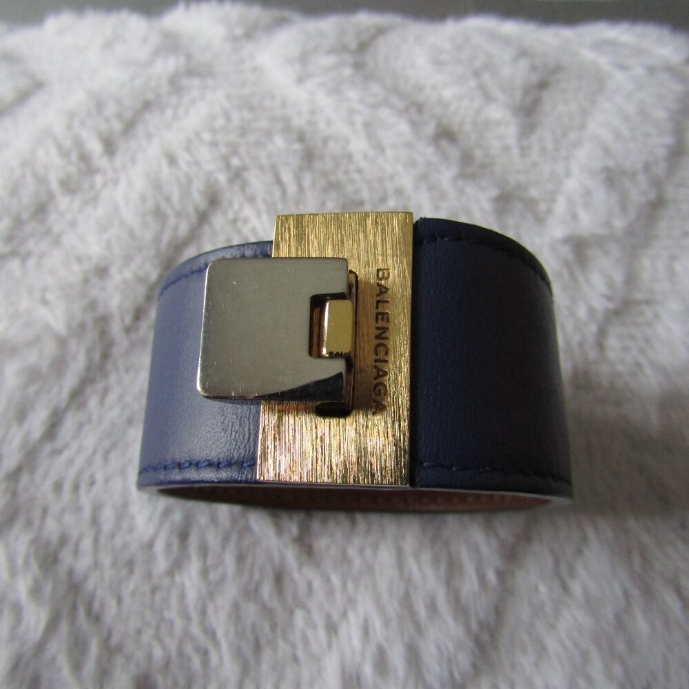 Authentic Balenciaga Wide leather cuff bracelet